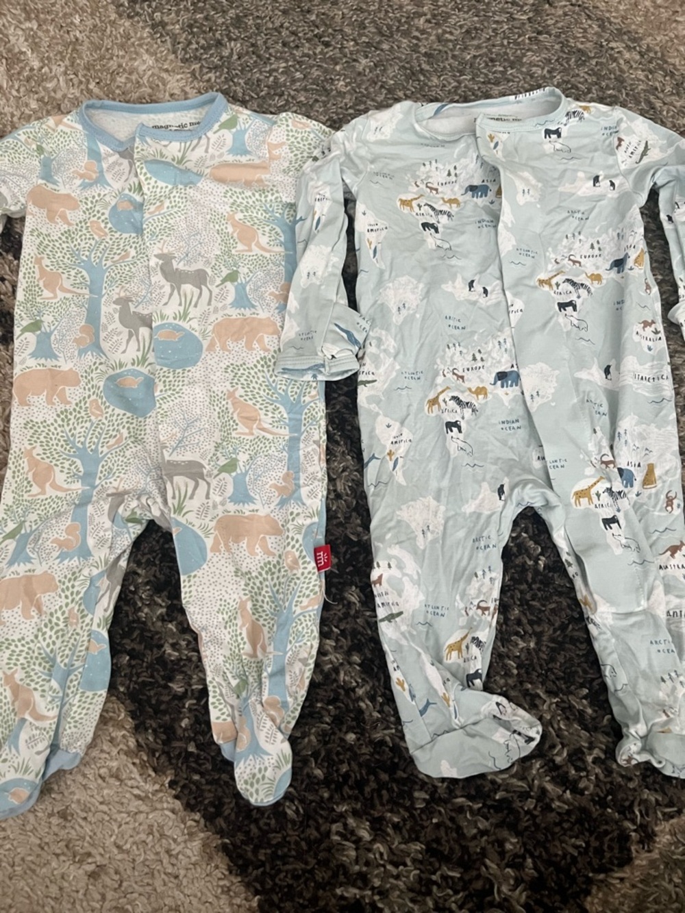 Magnetic baby sleepers
